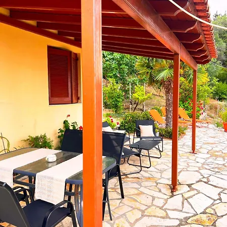 Stefanos Apartments Agios Gordios  Exterior foto